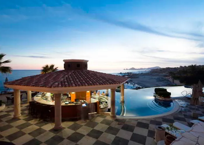 Hacienda Encantada & Residences